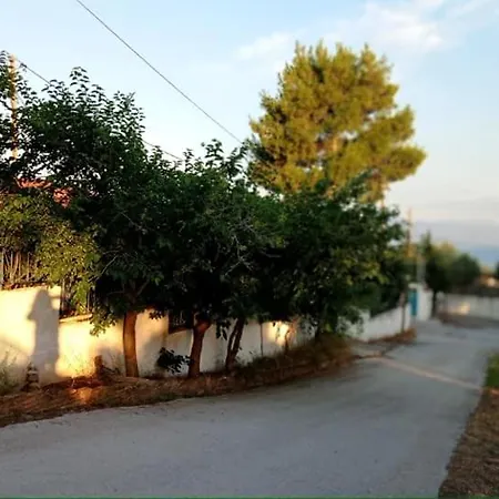 Harmonic Place Λουτράκι