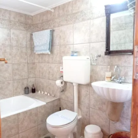 Harmonic Place * Λουτράκι