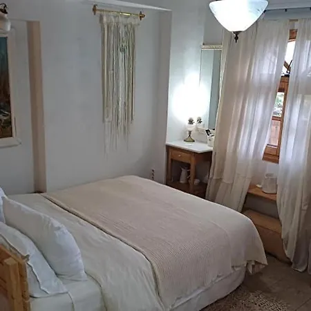 Harmonic Place Apartment *